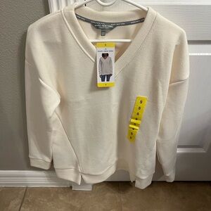Marc New York Cream Color V-Neck Sweater (NWT!!!)